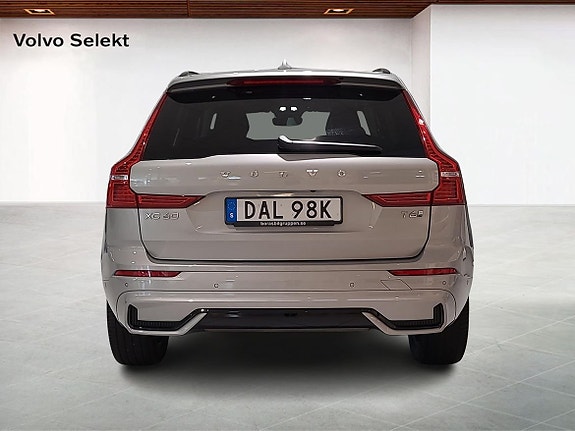Volvo XC60 7 of 18