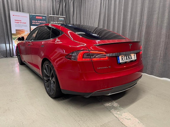 Tesla Model S 6 of 14