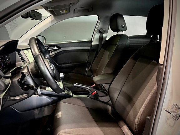 Audi A1 4 of 9