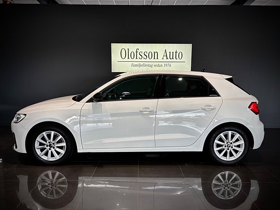 Audi A1 3 of 9