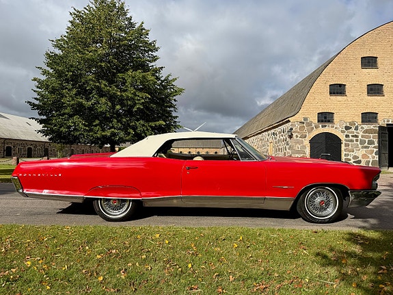Pontiac Bonneville 4 of 27
