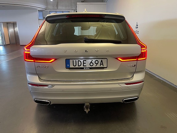 Volvo XC60 4 of 18