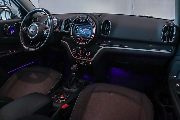 MINI Countryman SE 7 of 14