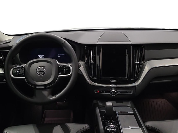 Volvo XC60 5 of 19
