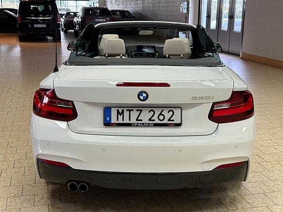 BMW 228i 6 of 27