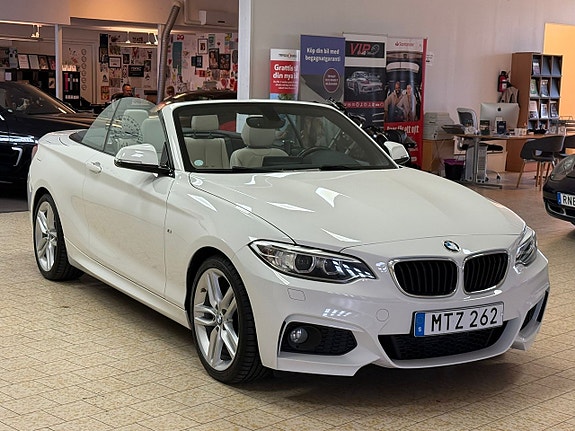 BMW 228i 9 of 27