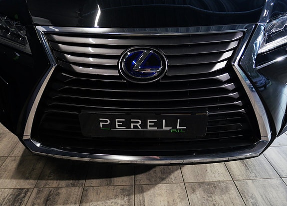 Lexus RX450h 25 of 25