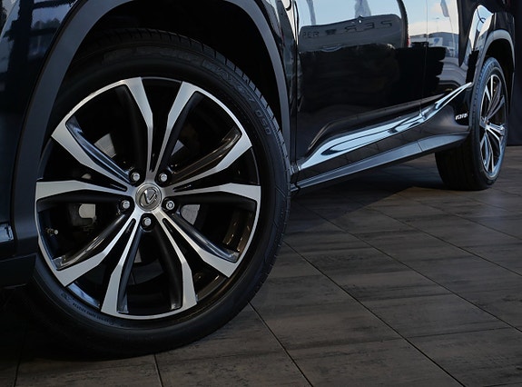 Lexus RX450h 6 of 25