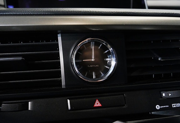 Lexus RX450h 15 of 25