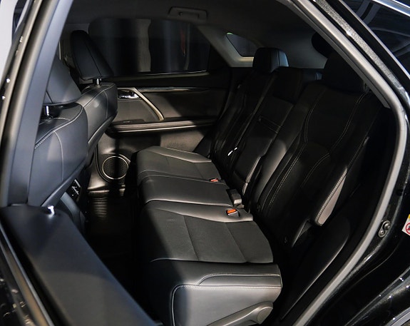 Lexus RX450h 9 of 25