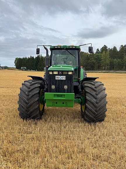 John Deere 8100 års 95 Tim 6900 väldigt fint skick 2 of 12