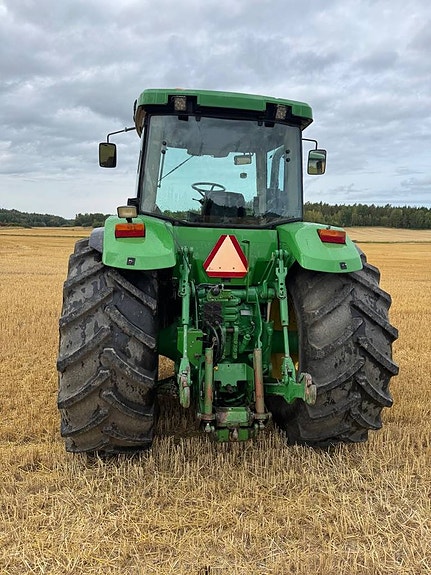 John Deere 8100 års 95 Tim 6900 väldigt fint skick 5 of 12