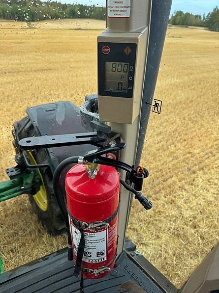 John Deere 8100 års 95 Tim 6900 väldigt fint skick 11 of 12