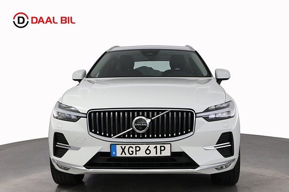 Volvo XC60 2 of 28
