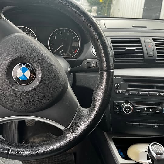 BMW 116i 6 of 6