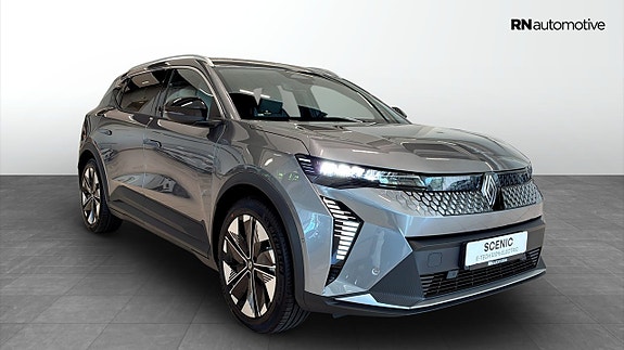 Renault Scenic E-Tech 7 of 19