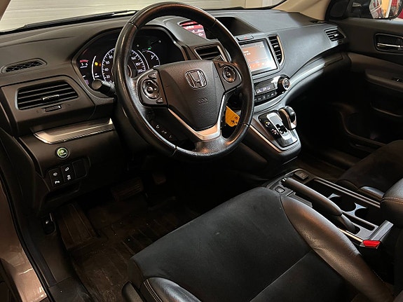 Honda CR-V 7 of 23