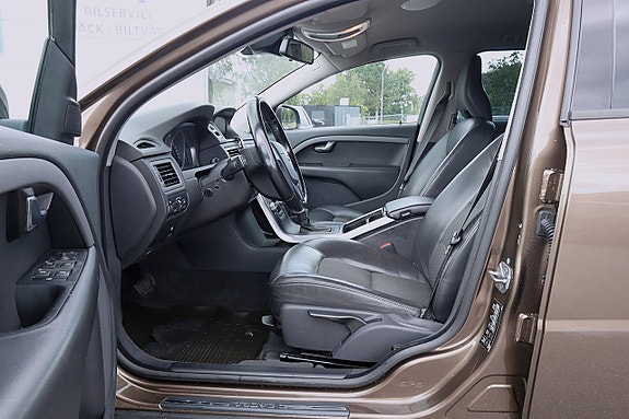 Volvo V70 15 of 20