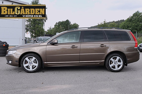 Volvo V70 3 of 20