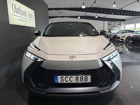Toyota C-HR 11 of 12