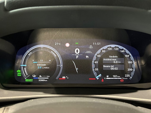 Toyota C-HR 9 of 12