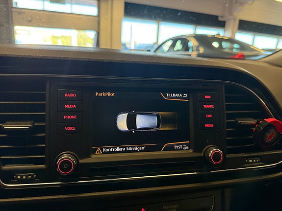 Seat Leon 18 of 27
