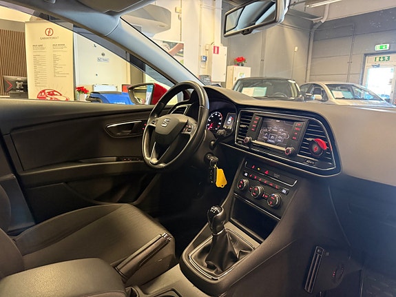 Seat Leon 24 of 27