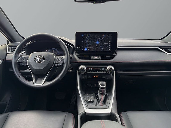 Toyota RAV4 Plug-in Hybrid 10 of 27