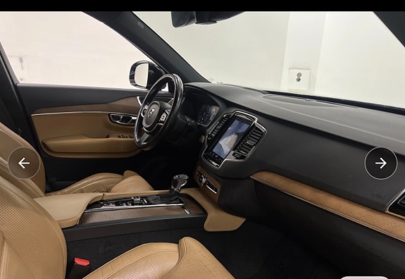 Volvo XC90 7 of 13