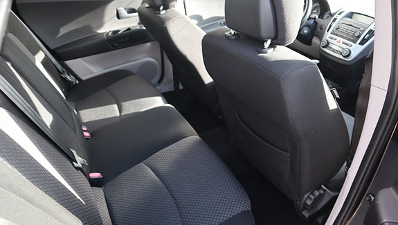Kia Ceed 10 of 15
