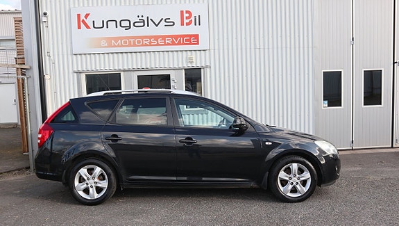 Kia Ceed 2 of 15