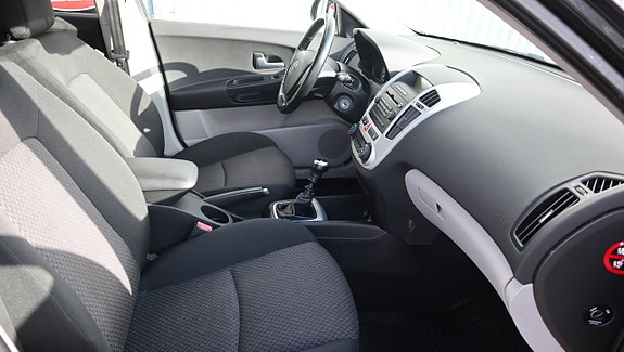 Kia Ceed 11 of 15