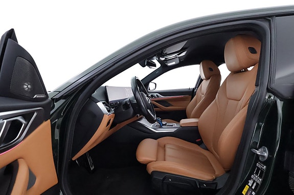 BMW i4 10 of 29