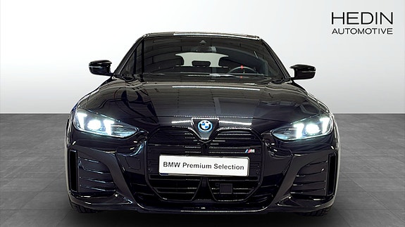 BMW i4 8 of 8