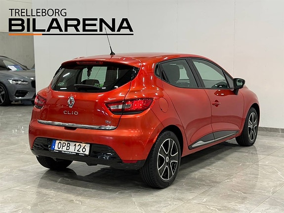 Renault Clio 8 of 21