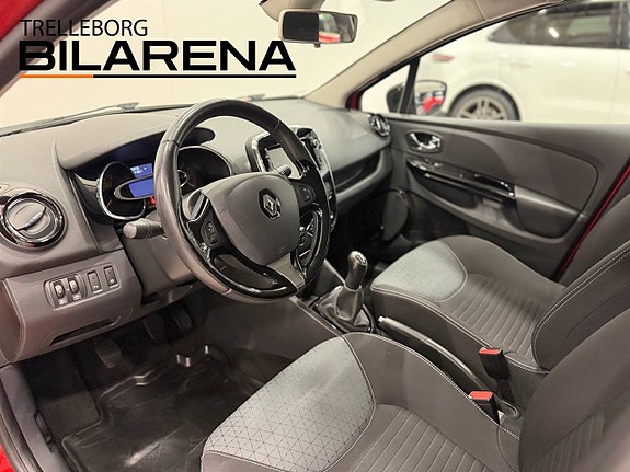 Renault Clio 10 of 21