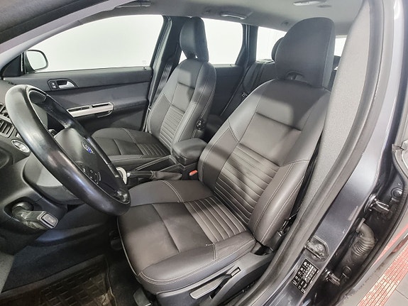 Volvo V50 6 of 21