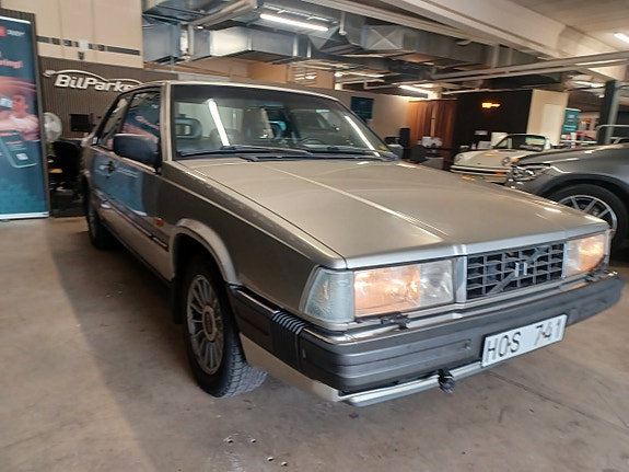 Volvo 780 4 of 20