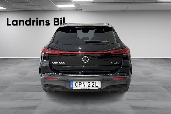 Mercedes-Benz EQA300 5 of 14