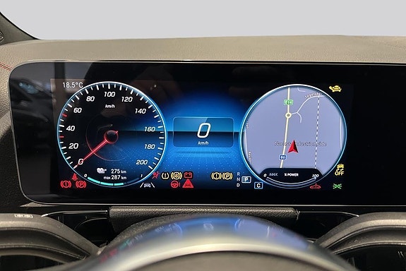 Mercedes-Benz EQA300 10 of 14