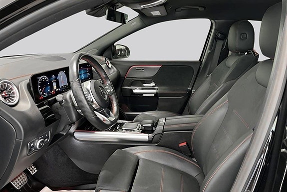 Mercedes-Benz EQA300 8 of 14