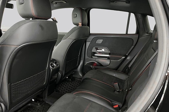 Mercedes-Benz EQA300 9 of 14