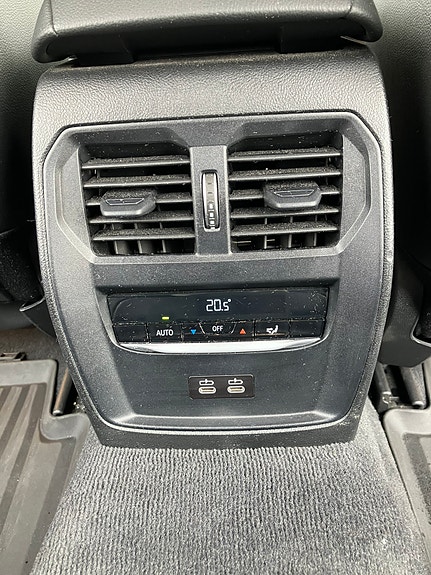 BMW 320d 11 of 12