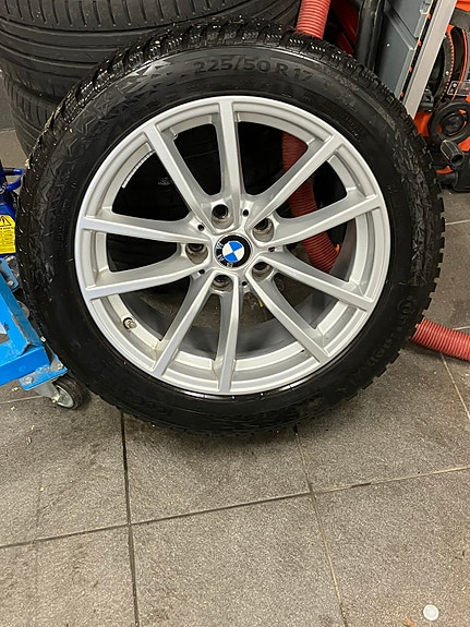 BMW 320d 10 of 12
