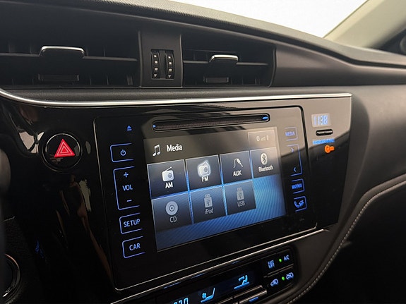 Toyota Auris 16 of 29