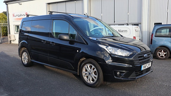 Ford Transit Connect 11 of 13