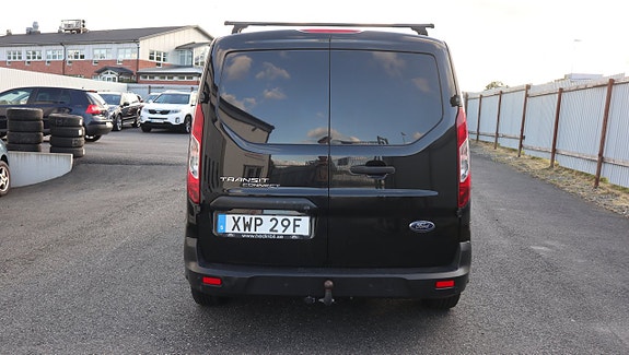 Ford Transit Connect 7 of 13