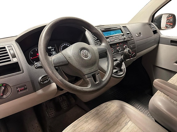 Volkswagen Transporter 8 of 23