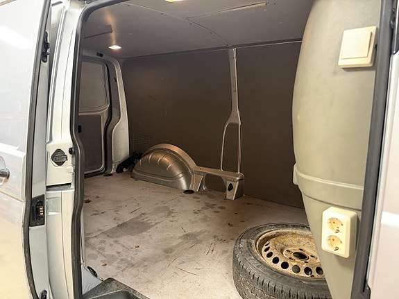 Volkswagen Transporter 22 of 23
