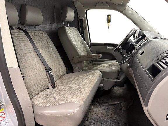 Volkswagen Transporter 10 of 23